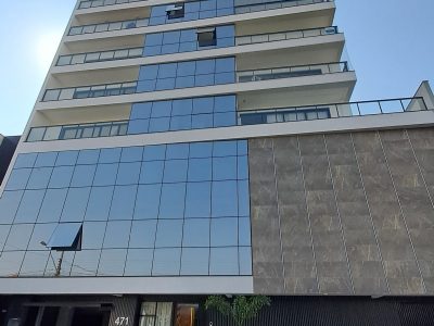 Apartamento à venda, 3 quartos, 1 suíte, 2 vagas no bairro Centro em Camboriú