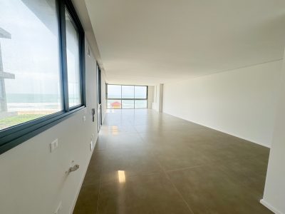 Apartamento à venda com 172m², 3 quartos, 3 suítes, 2 vagas no bairro Praia Brava em Itajaí