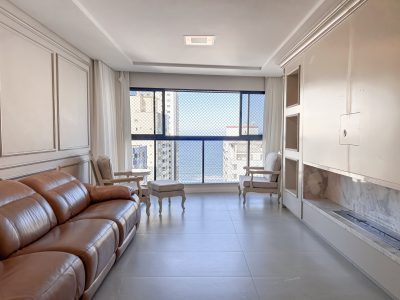 Apartamento de 4 suítes no Mueller Ocean Club